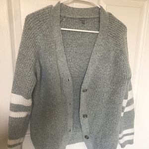 CLOSET CLOSING 3/10 Gray & white varsity cardigan
